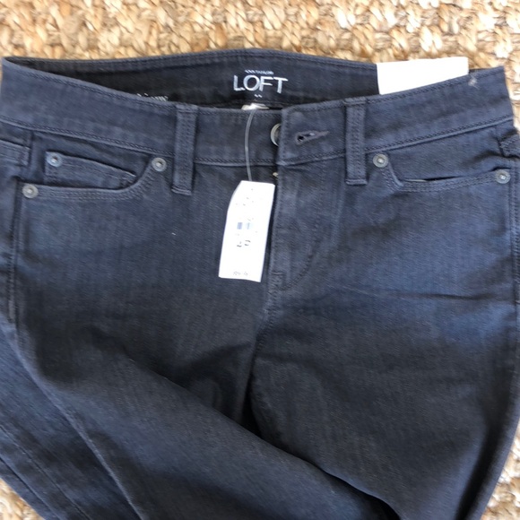 Grey Loft Skinnies - Picture 3 of 4